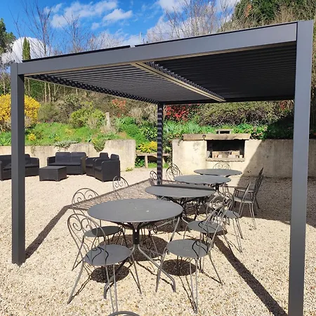 Les Gouttes Holiday home